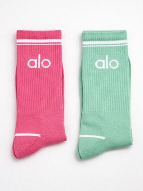 ALO Yoga Socks Bundle 2 Pair Pink and Mint Green Unisex Crew NWT Size L